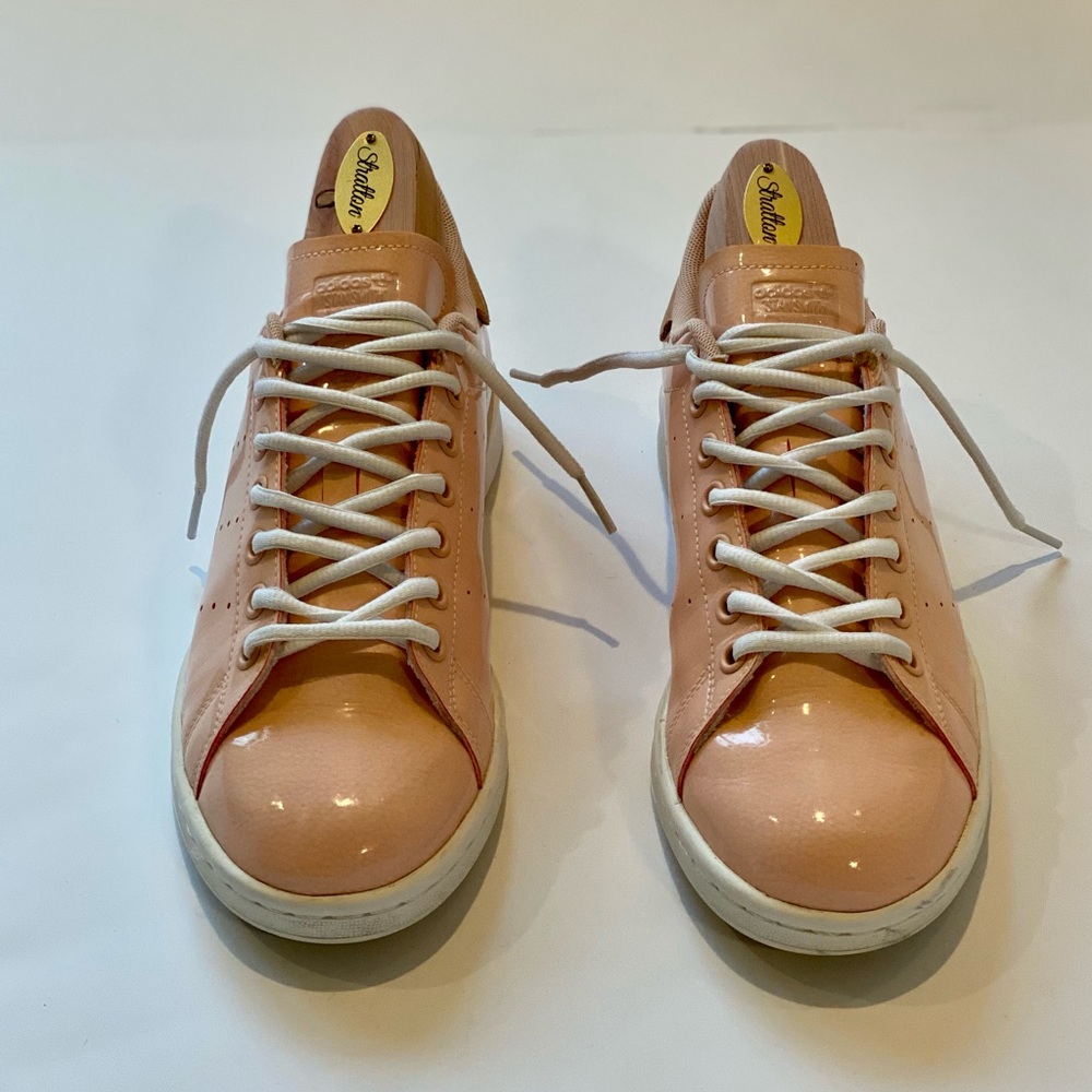 Adidas Stan Smith glossy pink patent leather